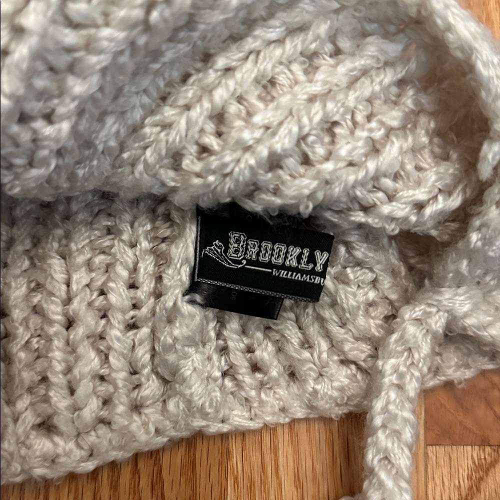 Tan Hat - Picture 4 of 5